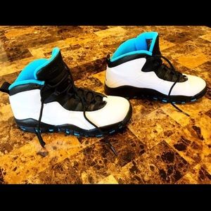 Retro Jordan 10s “Powder Blue”